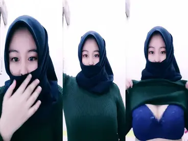 Via Hijab Pamer Dada Montok Viral Tiktok 2026